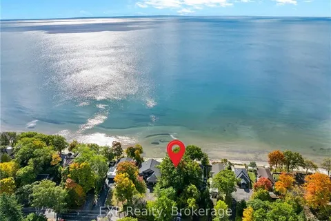 10451 LAKESHORE Rd, Wainfleet, ON L3K 5V4