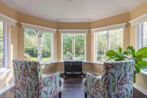 2547 THUNDER BAY Rd, Fort Erie, ON L0S 1N0