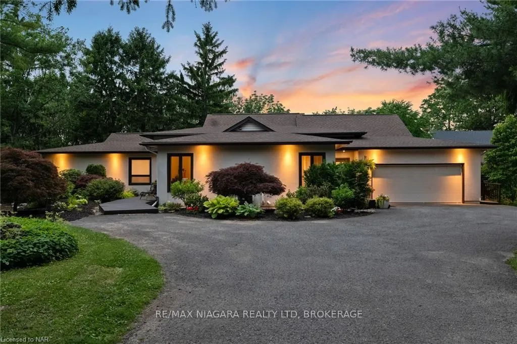 1647 GREGORY Rd, St. Catharines, ON L2R 6P9