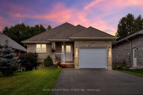 92 Laurent Blvd, Kawartha Lakes, ON K9V 0G8
