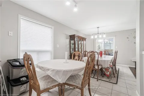 845 Fieldgate Circ, London, ON N5V 5E7