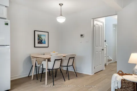 222 Fall Fair Way, Hamilton, ON L0R 1C0