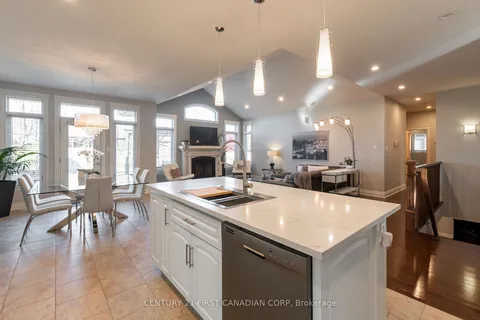 377 Darcy Dr, Strathroy-Caradoc, ON N7G 0A1