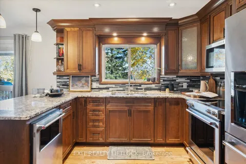 577 Spillsbury Dr, Peterborough, ON K9K 1K6