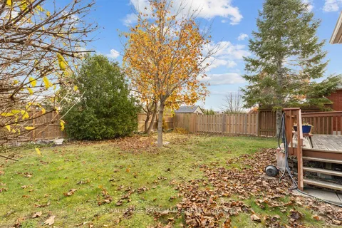 112 Hickory Grve, Belleville, ON K8N 5W9