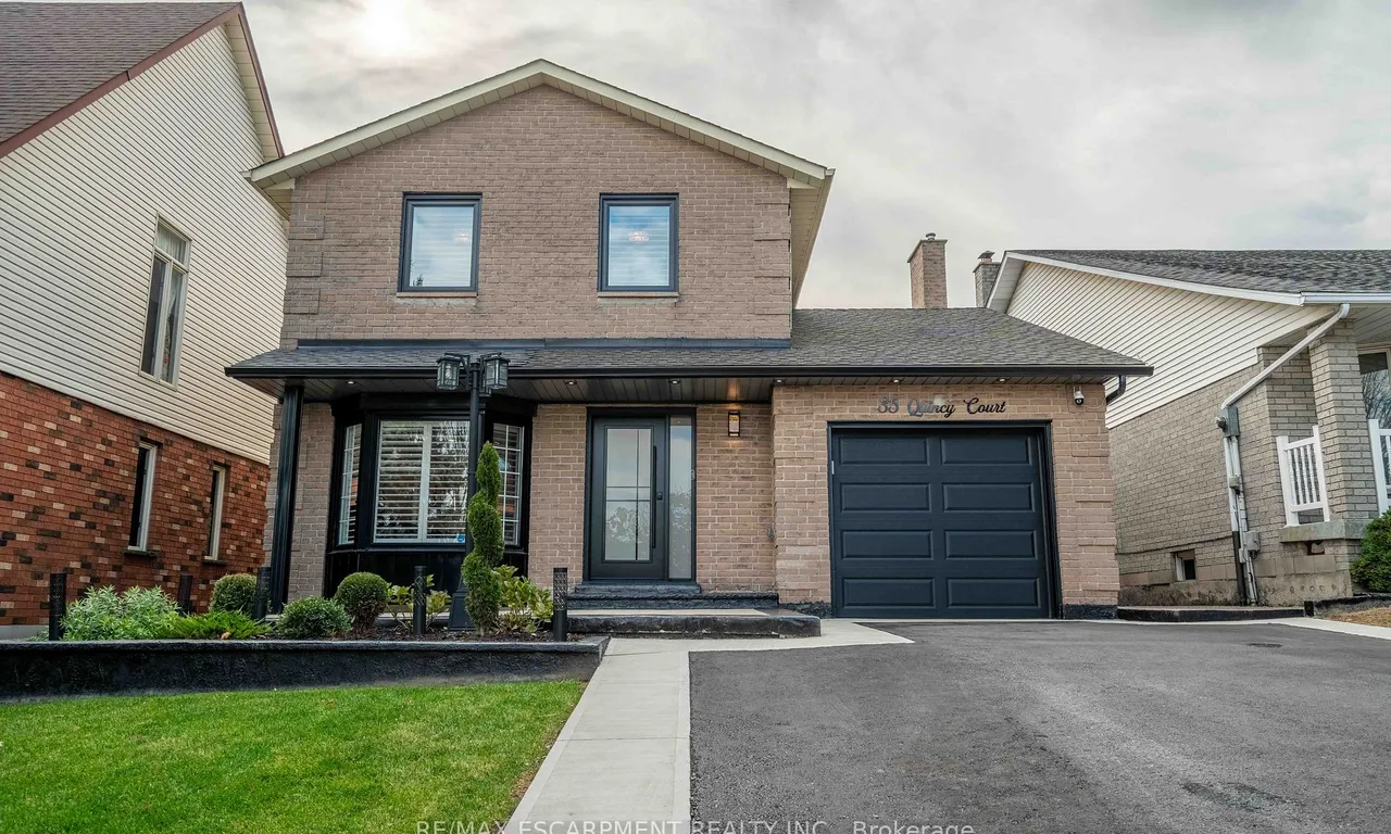 35 Quincy Crt, Hamilton, ON L8W 2T5