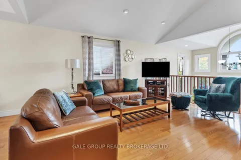 103 Forestway Tr, Woodstock, ON N4S 9A5