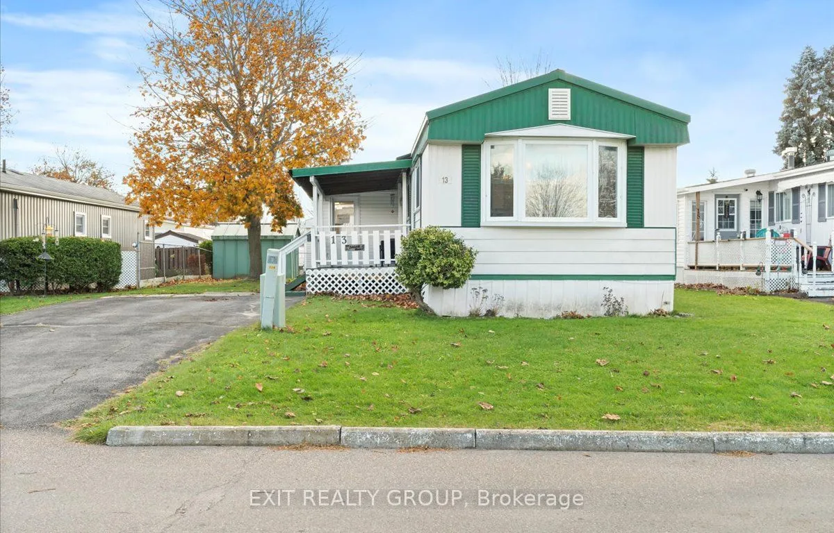 13 Dove Lane, Quinte West, ON K8N 4Z3