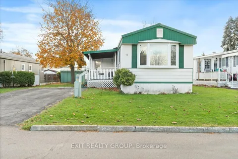 13 Dove Lane, Quinte West, ON K8N 4Z3