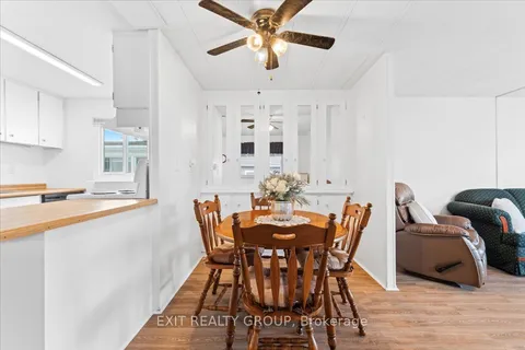 13 Dove Lane, Quinte West, ON K8N 4Z3