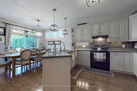 43 Oarsman Cres, St. Catharines, ON L2N 7S7