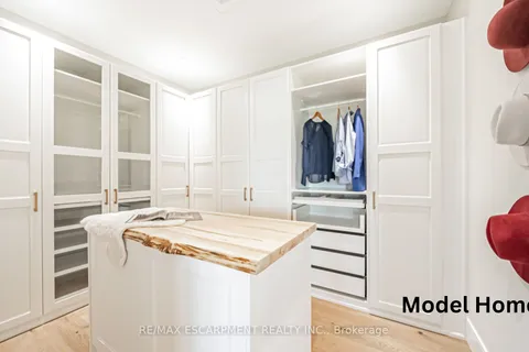 12 Hilborn St, Blandford-Blenheim, ON N0J 1S0