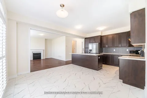 86 Whithorn Cres, Haldimand, ON N3W 0E5