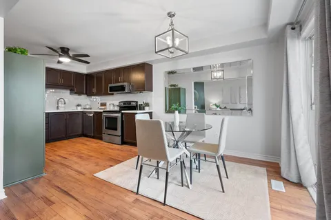 12 Whitedeer Rd, Hamilton, ON L8J 3T4