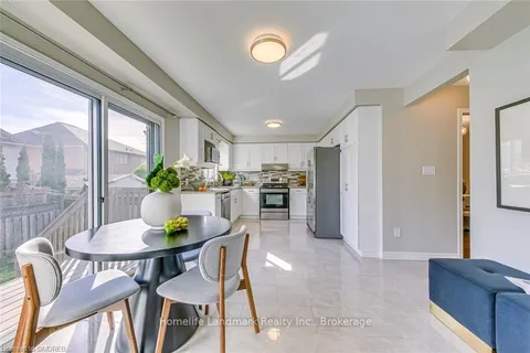 91 BRIDGEPORT Cres, Hamilton, ON L9K 1K3