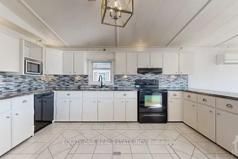 6705 CHRIS TIERNEY, Greely - Metcalfe - Osgoode - Vernon and Area, ON K4P 1H4