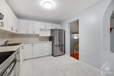 326 STATEWOOD Dr, Kanata, ON K2K 0A9