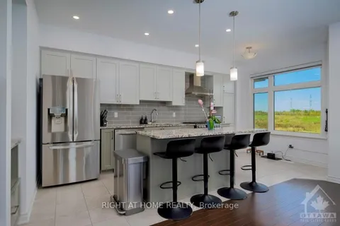 60 Verglas Lane, Orleans - Convent Glen and Area, ON K1W 0R2