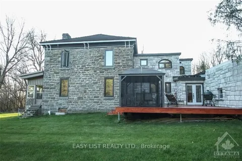 6327 PURCELL Road, ON K6H 5R5
