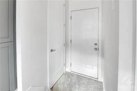 116 PIZZICATO St, Orleans - Convent Glen and Area, ON K1W 0S2