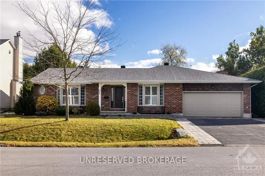 299 LIARD St, Stittsville - Munster - Richmond, ON K2S 1J2