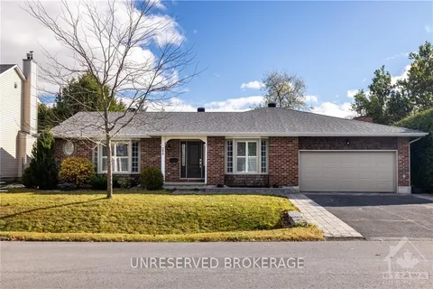 299 LIARD St, Stittsville - Munster - Richmond, ON K2S 1J2