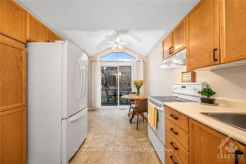 556 LATOUR Cres, Orleans - Cumberland and Area, ON K4A 1N6