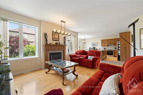 1817 MICKELBERRY Cres, Orleans - Cumberland and Area, ON K4A 0E6