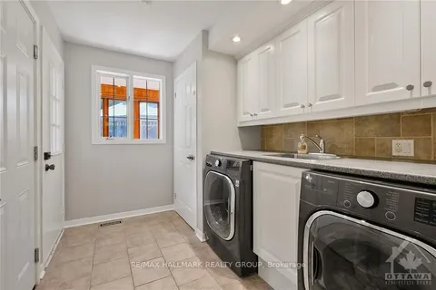 1390 MILLBURN Cres, Orleans - Cumberland and Area, ON K4C 1C9