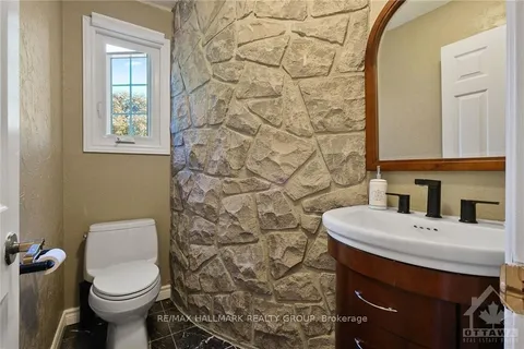 1390 MILLBURN Cres, Orleans - Cumberland and Area, ON K4C 1C9
