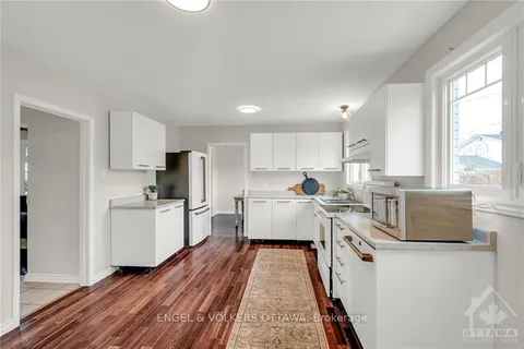 1249 MORRISON Dr, Parkway Park - Queensway Terrace S and Area, ON K2H 7L6