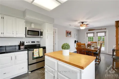 455 MACLARENS SIDE Rd, Constance Bay - Dunrobin - Kilmaurs - Woodlawn, ON K0A 3M0