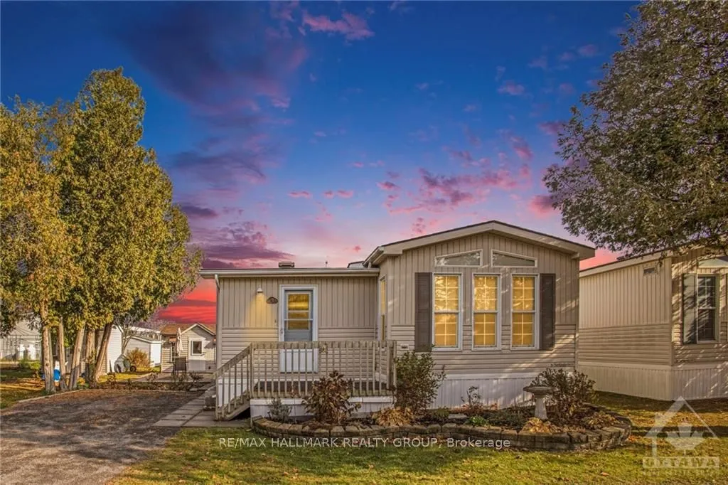 14 YVETTE, Stittsville - Munster - Richmond, ON K0A 1B0