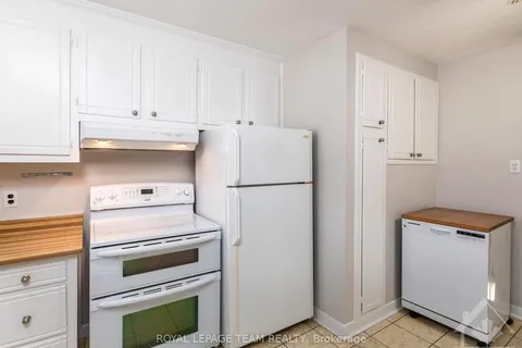 2264 UTAH St, Alta Vista and Area, ON K1H 7W8