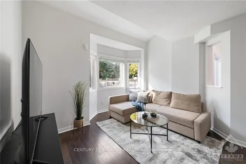 548 WILD SHORE Cres, Blossom Park - Airport and Area, ON K1V 1S9