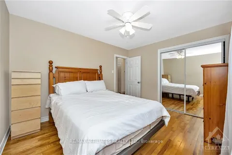 1191 CASTLE HILL Cres, Belair Park - Copeland Park and Area, ON K2C 2B1