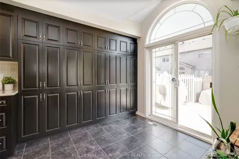 821 PERCIFOR Way, Orleans - Convent Glen and Area, ON K1W 0E3