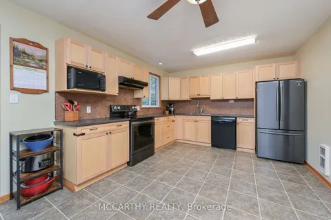 130 Franklyn St, Shelburne, ON L9V 2Y3