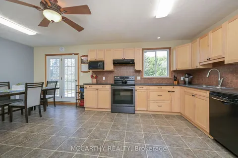 130 Franklyn St, Shelburne, ON L9V 2Y3