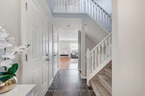 62 Greenway Blvd, St. Thomas, ON N5P 4P8