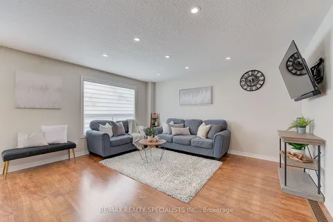 62 Greenway Blvd, St. Thomas, ON N5P 4P8