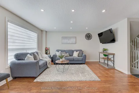 62 Greenway Blvd, St. Thomas, ON N5P 4P8