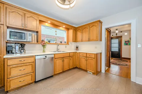 20 Mac Ave, Guelph, ON N1H 1M9