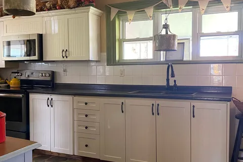 78 Forest Ave, St. Thomas, ON N5R 2J5