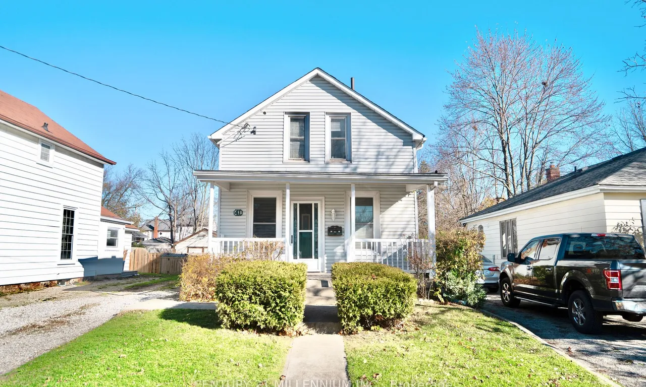 41 Chalmers St, Cambridge, ON N1R 5B6