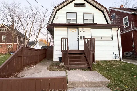 4750 Saint Lawrence Ave, Niagara Falls, ON L2E 3X9