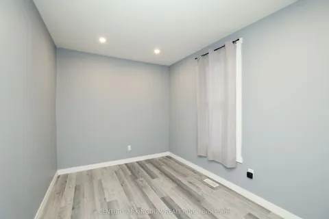 1046 King Street, ON N5W 2X8