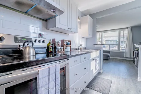 5 Sherbourne St, St. Catharines, ON L2M 5P8