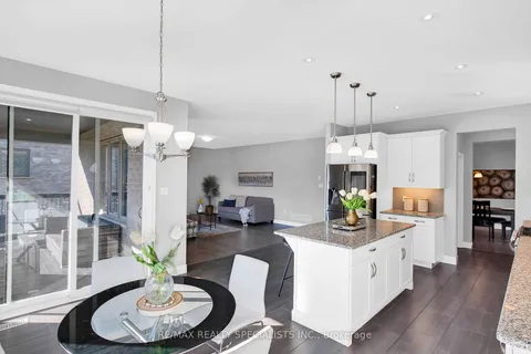 19 Ritchie Dr, East Luther Grand Valley, ON L9W 6W4