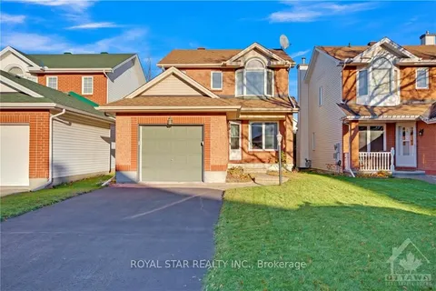90 LONGSHIRE Circ, Barrhaven, ON K2J 4K8